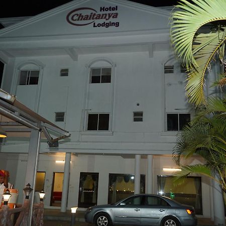 Hotel Chaitanya Lodging Supe Exterior photo