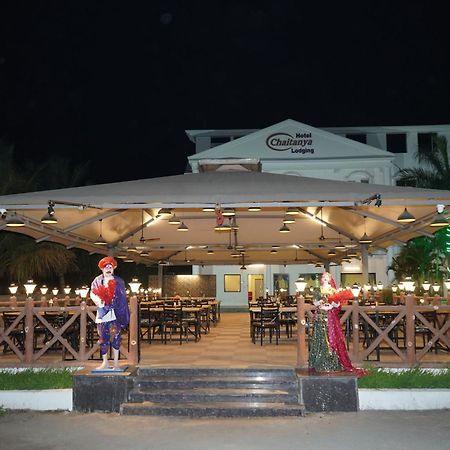 Hotel Chaitanya Lodging Supe Exterior photo
